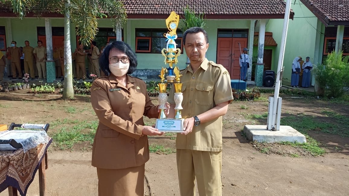 Read more about the article JUARA HARAPAN SATU LOMBA PERPUSTAKAAN TINGKAT KAB BONDOWOSO